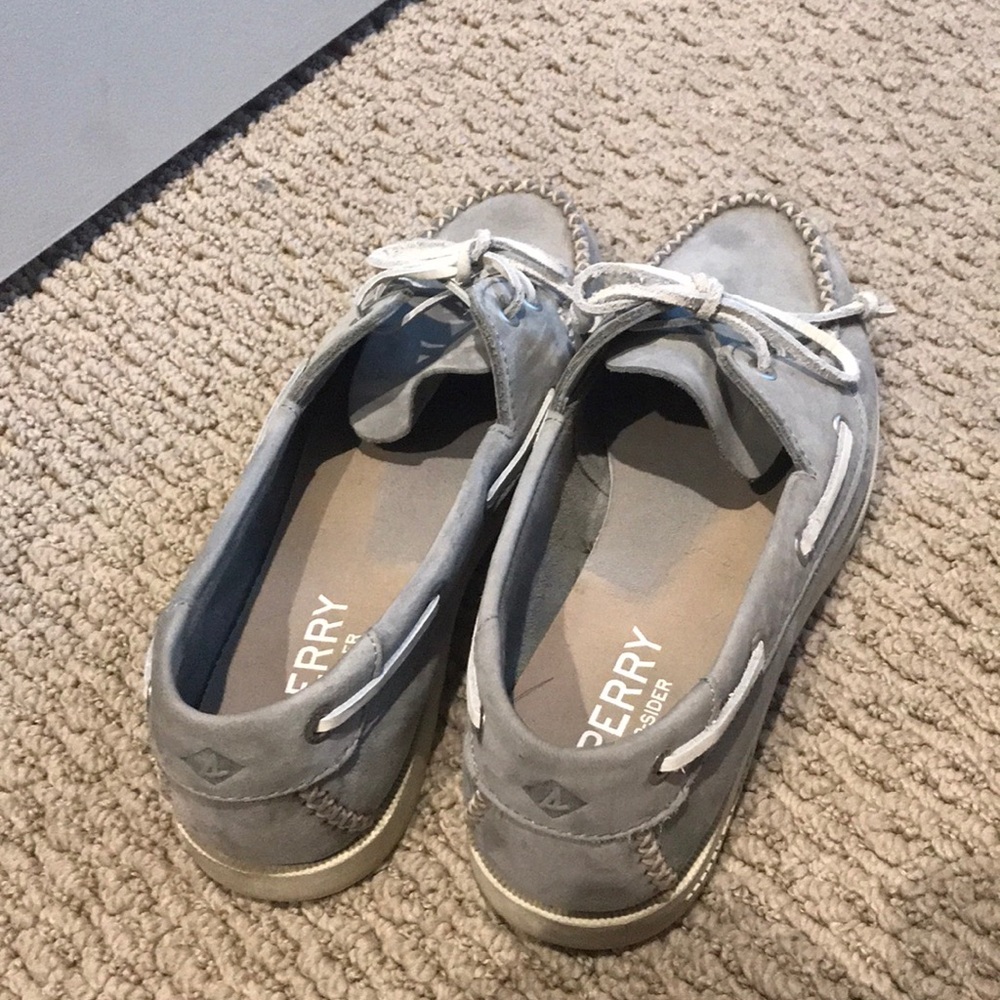 [SPERRY] EUC SUEDE light grey/gray